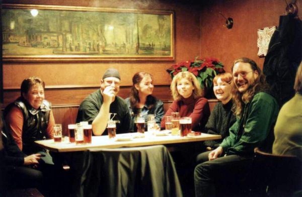 0007_jpg3.jpeg - Alt musste auch vernichtet werden (Ria, Îfelgeist, Biggi, Marion, Kaddel, Clannad)