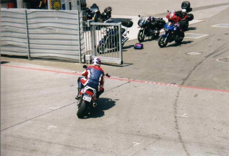 photo3.jpg