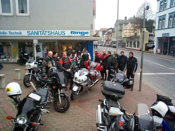 0002.jpg - Treffpunkt