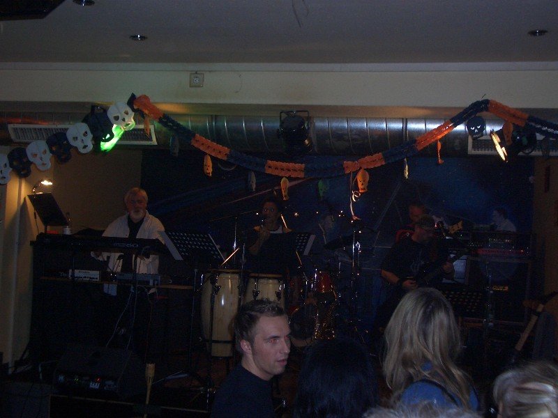 photo3.jpg