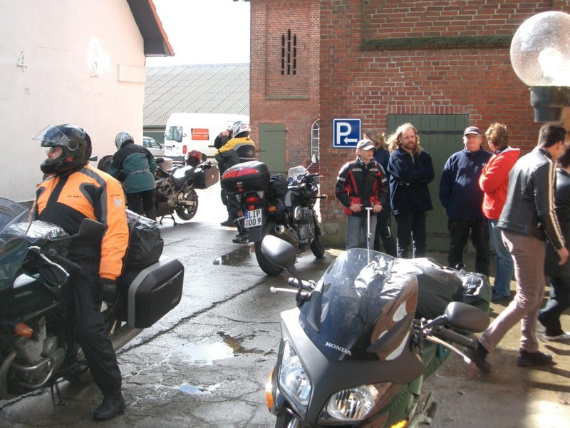 sonntagsmorgenabfahtsrummel.jpg